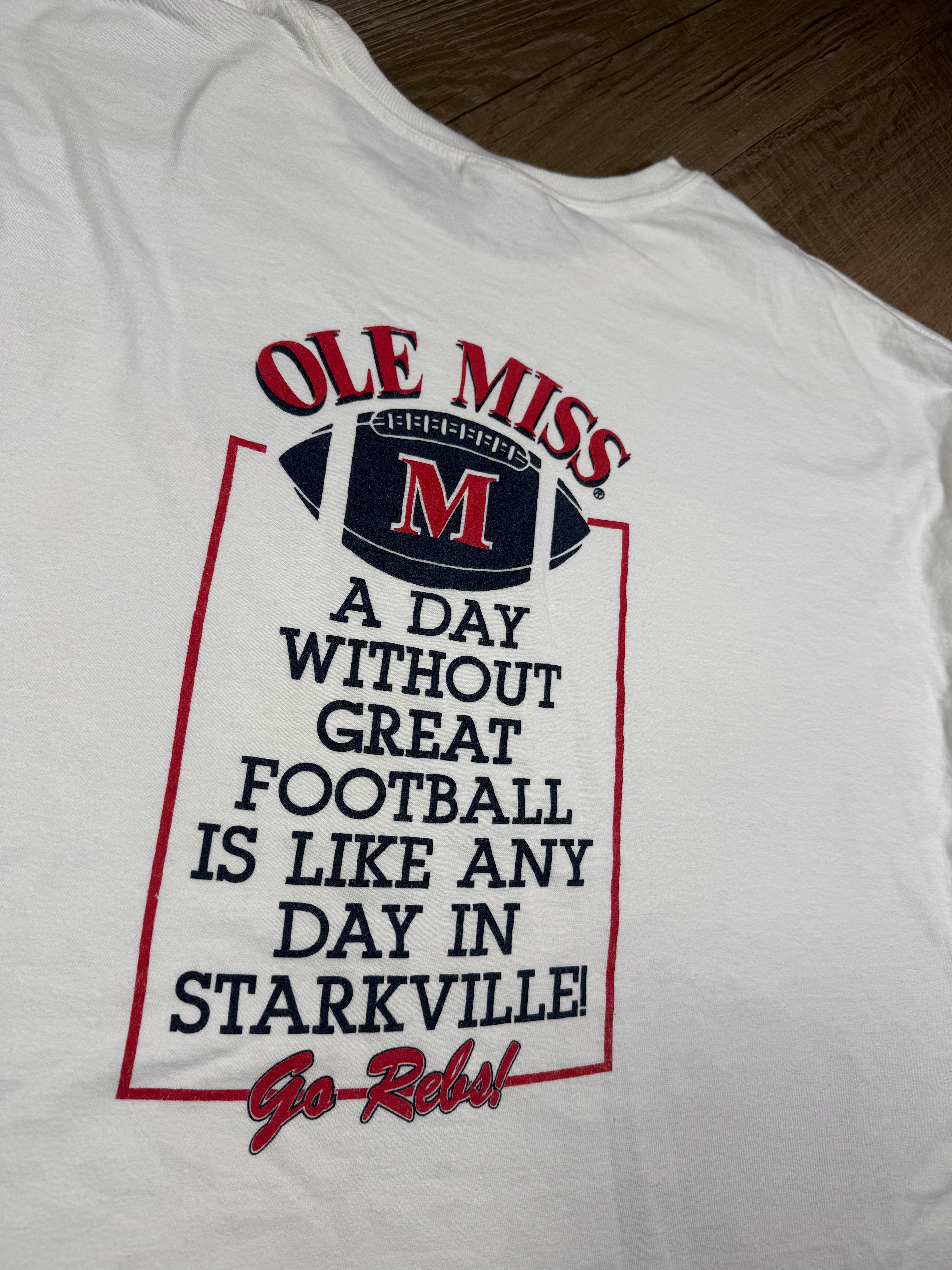 Ole Miss football tee- Xxl