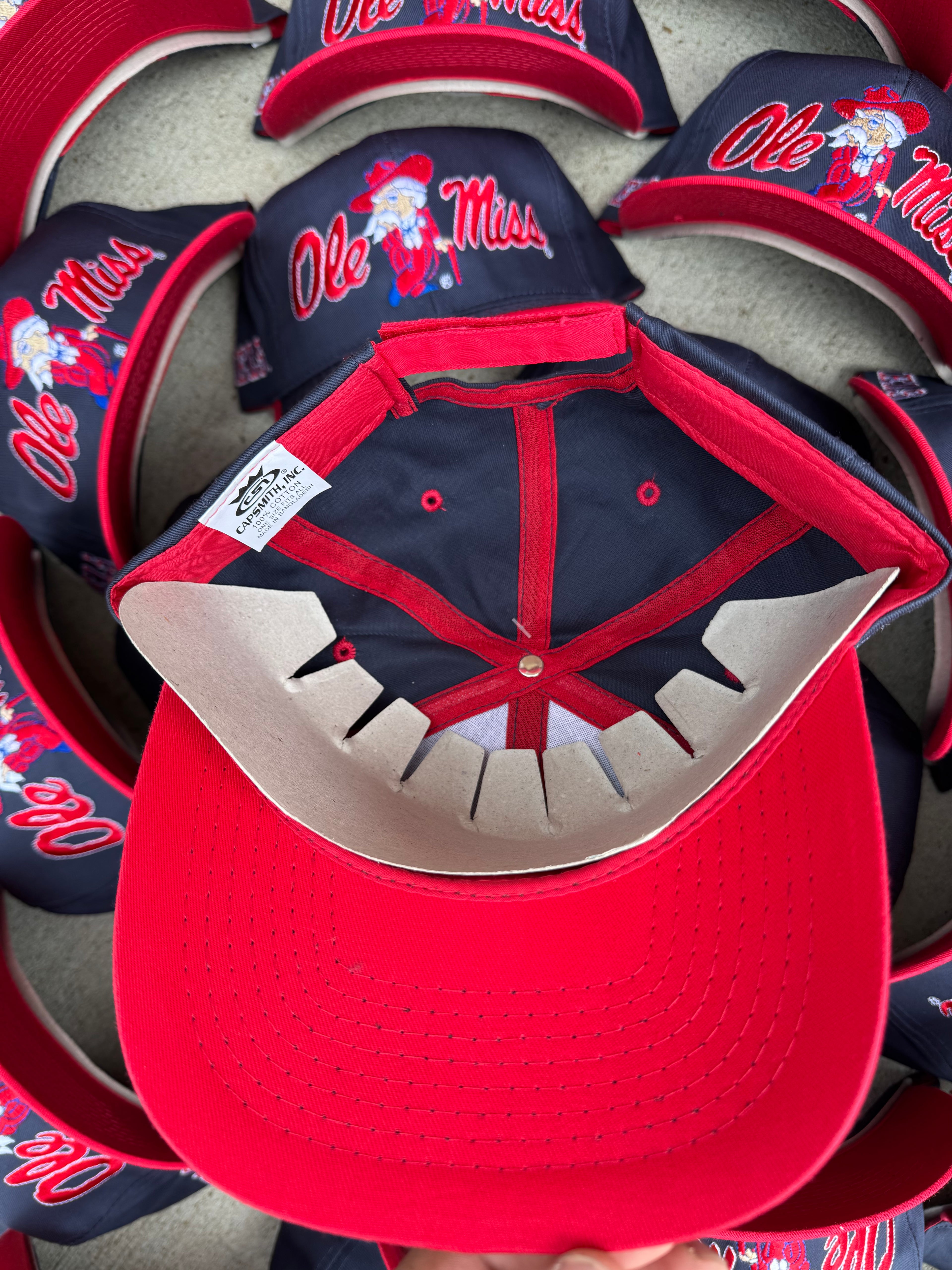 Ole Miss vintage 90s dead stock hat