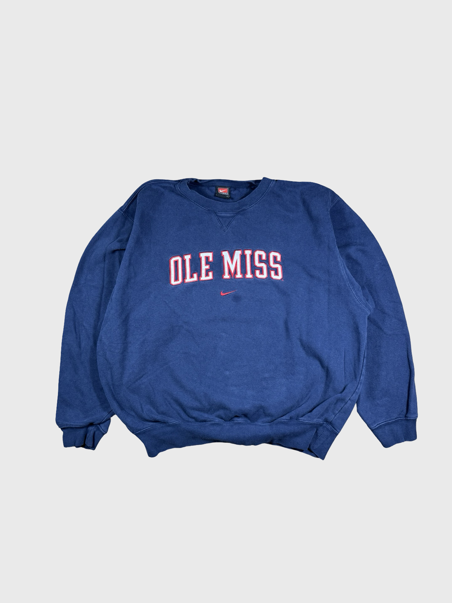 Vintage  ole miss Nike sweatshirt- L