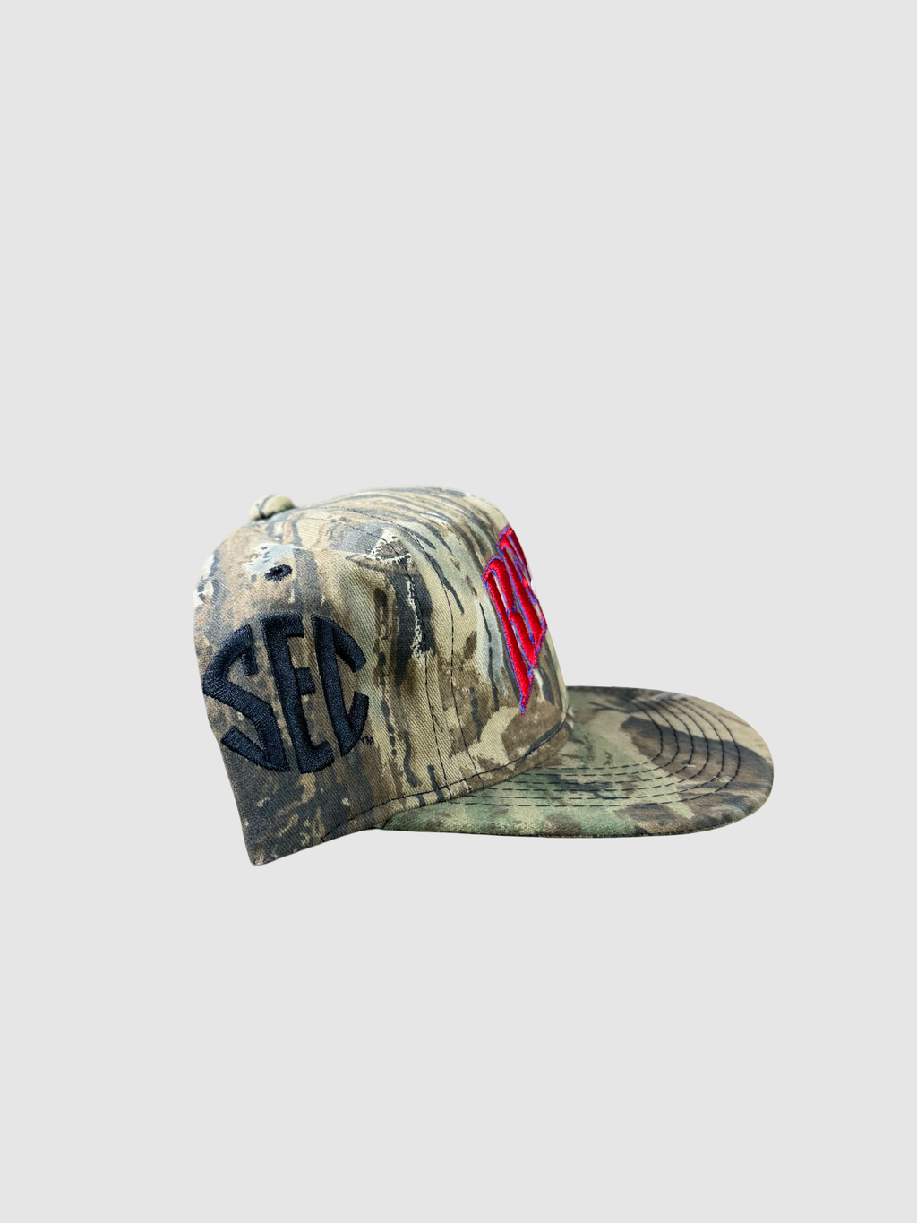 Ole miss vintage camo deadstock hat